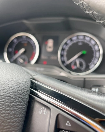 Skoda Superb cena 79900 przebieg: 153000, rok produkcji 2019 z Brzeszcze małe 781